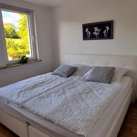 Lägenhet Ferienapartment Haus Am Gruen 2 